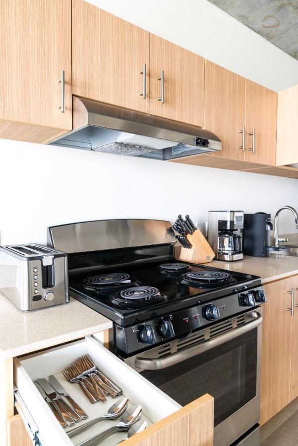 New 2Br Upscale Hollywood Apartment ลอสแอนเจลิส ภายนอก รูปภาพ
