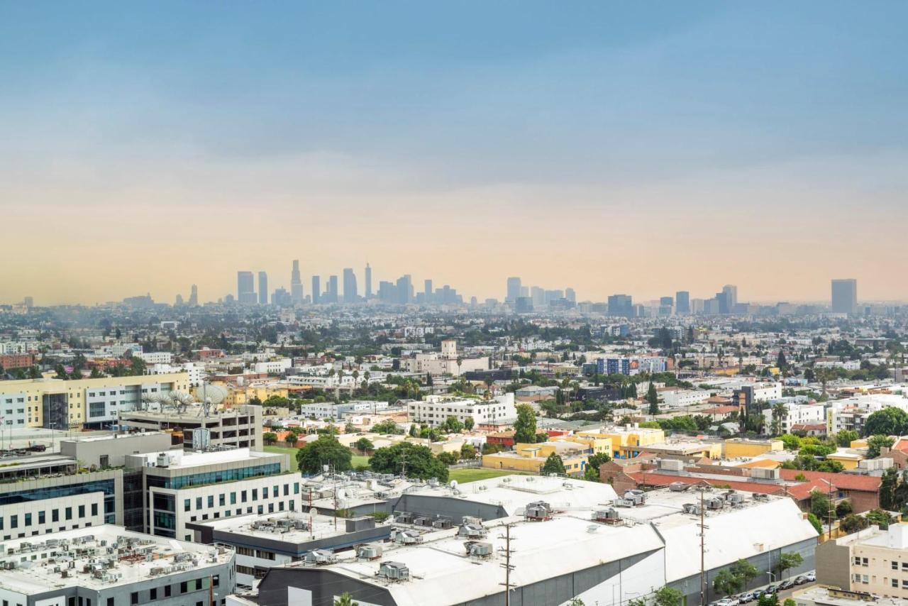 New 2Br Upscale Hollywood Apartment ลอสแอนเจลิส ภายนอก รูปภาพ